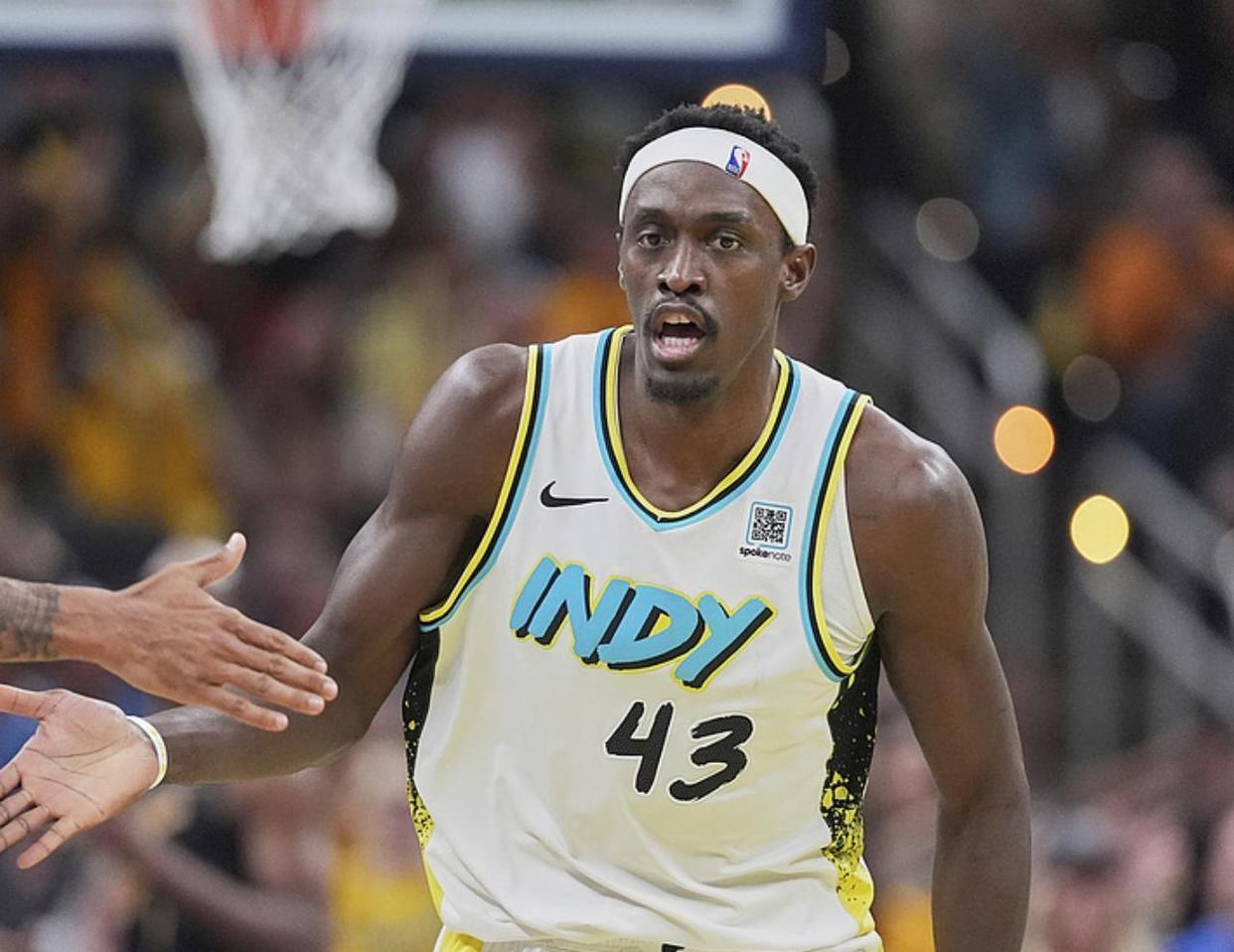 西亚卡姆连续二十场比赛得分超过问鼎冠军，中国队挑战极限！(西亚卡姆赛季集锦)