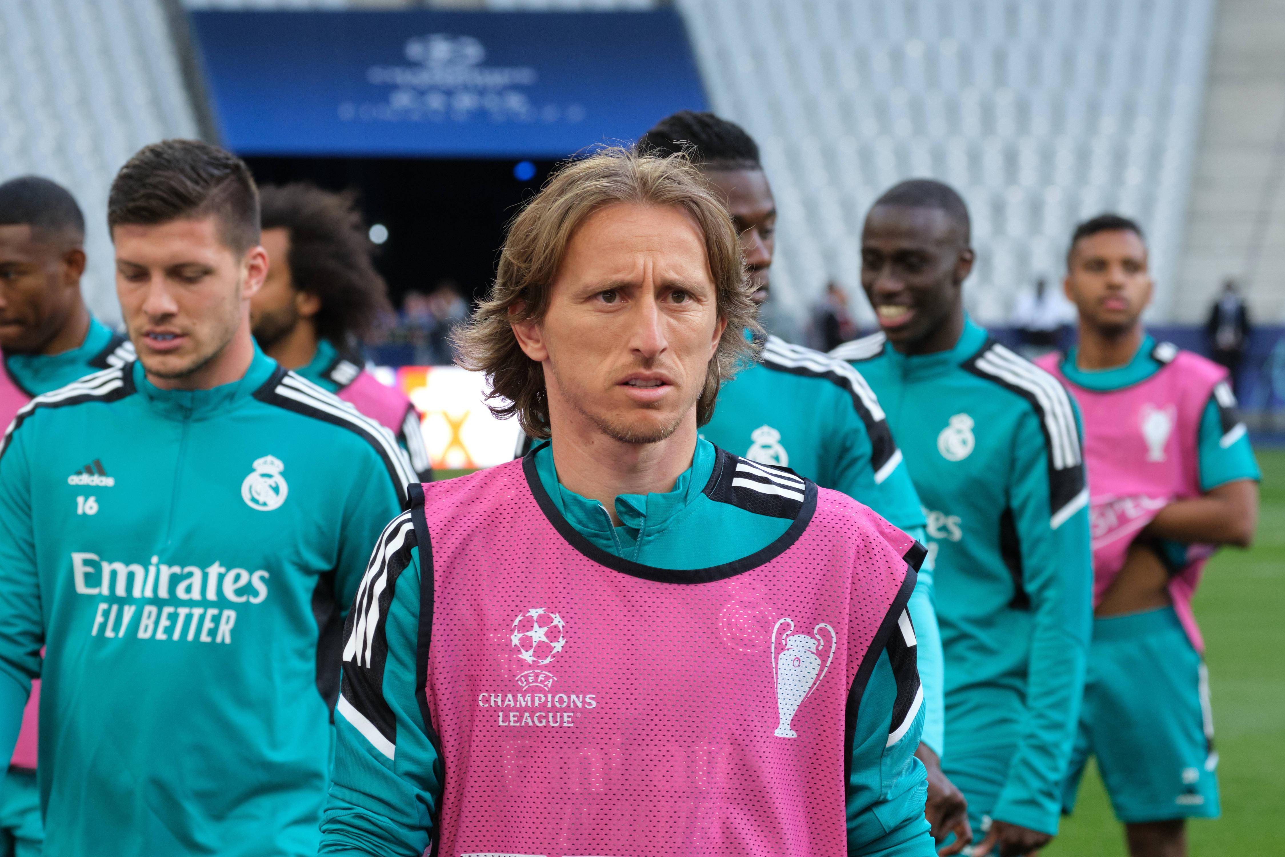 今夜体能课后，孟菲斯灰熊调整名单备战欧冠，话题不断，赛季目标并未改变的简单介绍